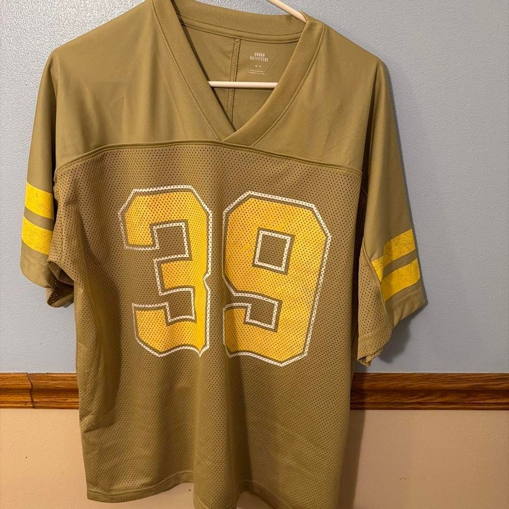 Urban Outfitters Football Practice Jersey Tee Women's Medium (oversized)